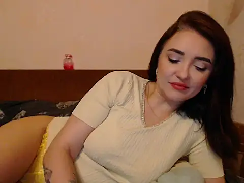 Veronica-Luxs online show from November 2025 06:58:02 AM