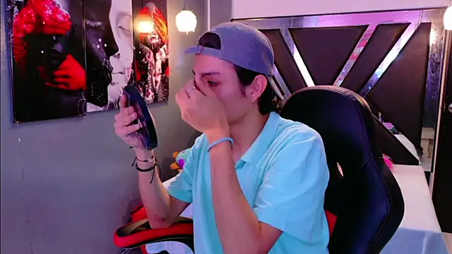 alandelrey57 online show from February 2026 08:57:02 PM