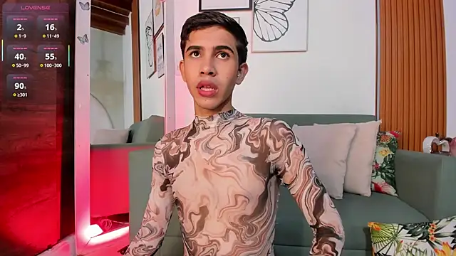 Snapshot of JoshuaSanzz chatting on November 2025 03:38:02 AM JoshuaSanzz online show from November 2025 03:38:02 AM