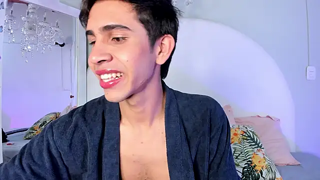 Snapshot of JoshuaSanzz chatting on November 2025 04:25:02 AM JoshuaSanzz online show from November 2025 04:25:02 AM