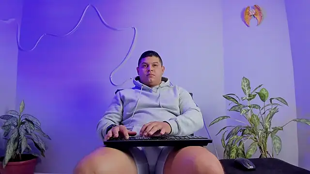 Maximus Steel online show from October 2025 11:55:01 AM