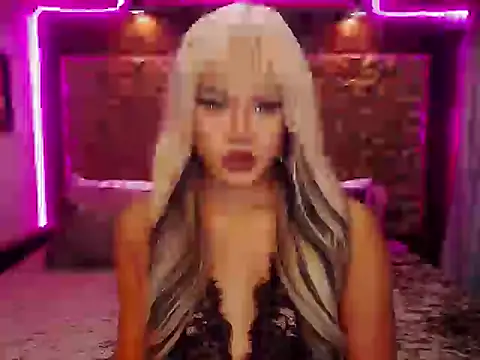 Snapshot of YllanaAltheaXxX chatting on September 2025 05:13:02 PM YllanaAltheaXxX online show from September 2025 05:13:02 PM