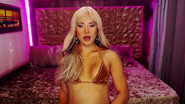 Snapshot of YllanaAltheaXxX chatting on November 2025 06:18:02 AM YllanaAltheaXxX online show from November 2025 06:18:02 AM