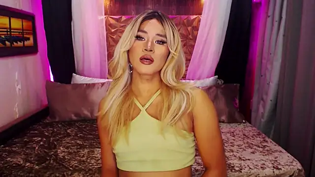 Snapshot of YllanaAltheaXxX chatting on November 2025 06:46:01 AM YllanaAltheaXxX online show from November 2025 06:46:01 AM