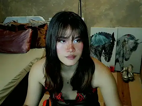 Snapshot of YllanaAltheaXxX chatting on June 2026 08:41:02 PM YllanaAltheaXxX online show from June 2026 08:41:02 PM