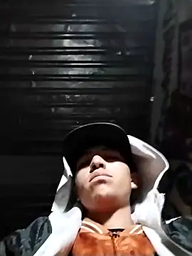 Snapshot of Narckse chatting on March 2026 12:44:01 PM Narckse online show from March 2026 12:44:01 PM