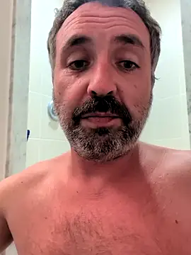 cloudymatt online show from October 2025 09:02:01 PM