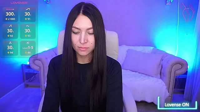 EliseVelour online show from October 2025 12:52:02 PM