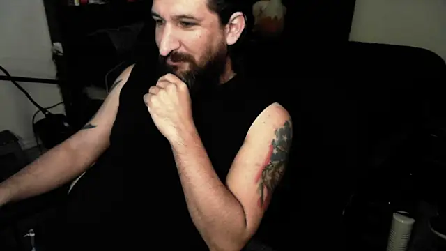 DevilPup75  online show from April 2026 03:14:01 PM