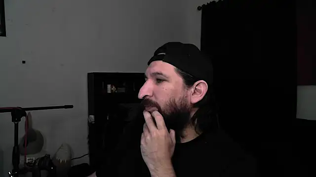 Snapshot of DevilPup75_ chatting on May 2026 06:30:01 AM DevilPup75 online show from May 2026 06:30:01 AM