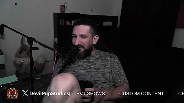 Snapshot of DevilPup75_ chatting on June 2026 06:52:02 AM DevilPup75 online show from June 2026 06:52:02 AM