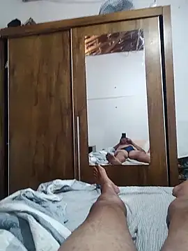 Viniciusnasuavagina online show from November 2025 01:03:01 PM