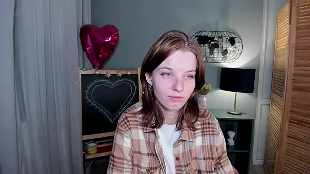 Madelaineses online show from September 2025 08:15:02 AM