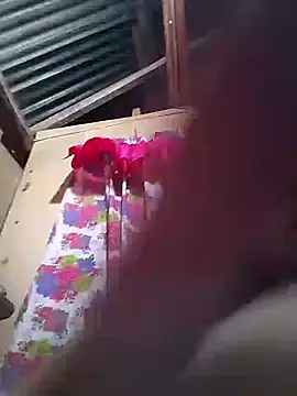 Snapshot of Huge_mama69 chatting on October 2025 03:28:02 AM Huge mama69 online show from October 2025 03:28:02 AM