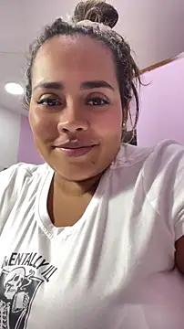 EmilyDuran  online show from April 2026 10:16:01 PM