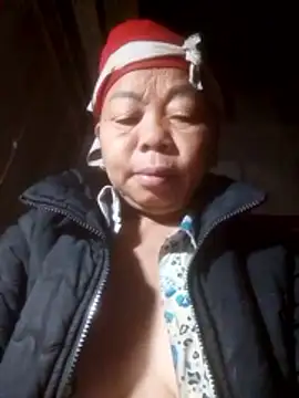 VangLe73 online show from February 2026 11:58:02 PM