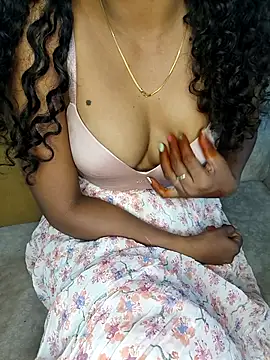 Tamilpallavi online show from November 2025 02:20:01 AM