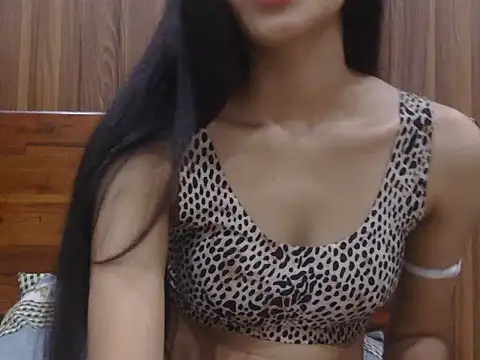 Tanvi Angel online show from June 2026 04:33:01 PM