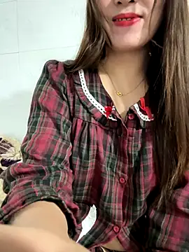 Moan Mary online show from November 2025 05:59:01 PM