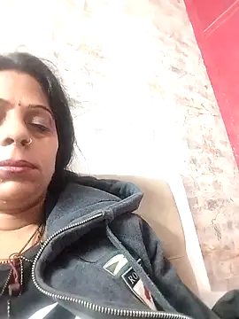 Soniya Roy online show from November 2025 02:01:02 AM