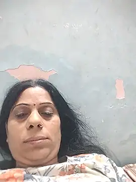 Snapshot of Soniya_Roy chatting on June 2026 05:17:02 PM Soniya Roy online show from June 2026 05:17:02 PM