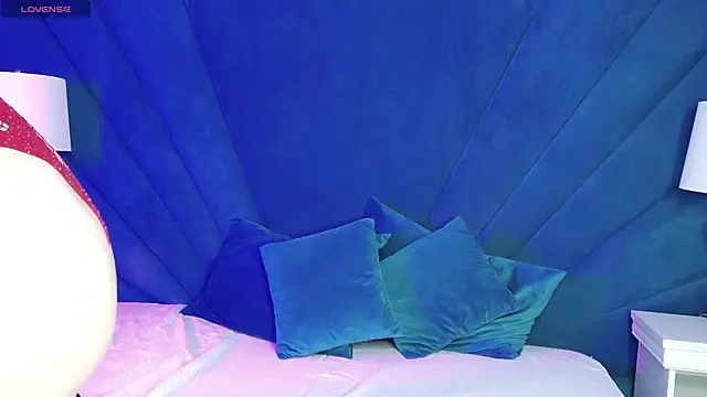 Snapshot of Evelisse chatting on December 2025 05:13:01 AM Evelisse online show from December 2025 05:13:01 AM