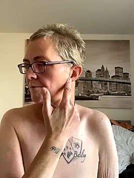 Curvy-Jinx online show from October 2025 09:02:02 AM