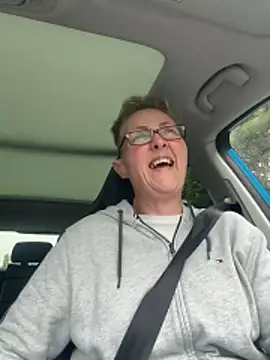Snapshot of Curvy-Jinx chatting on June 2026 12:41:01 PM Curvy-Jinx online show from June 2026 12:41:01 PM
