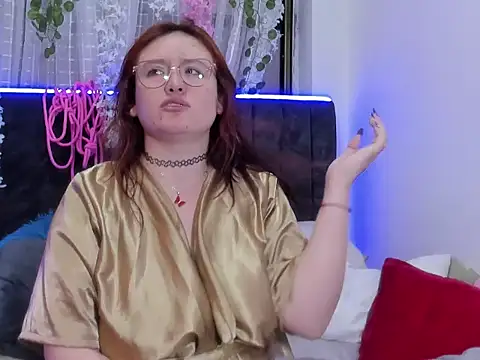 Snapshot of AliaMiller_ chatting on January 2026 01:49:01 PM AliaMiller online show from January 2026 01:49:01 PM