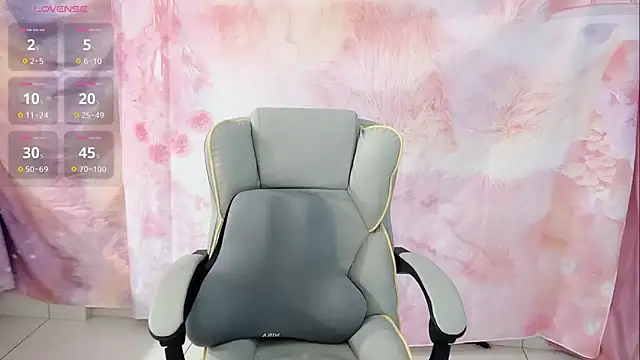 Crush-7ii online show from February 2026 12:50:01 AM