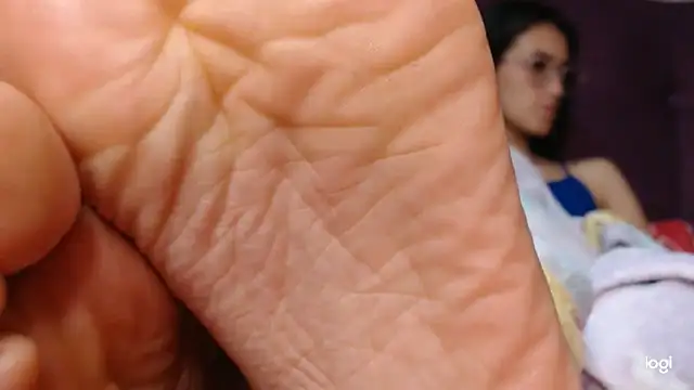 ash feet online show from November 2025 03:09:02 AM