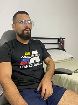 vincentjaxon online show from February 2026 01:06:02 AM