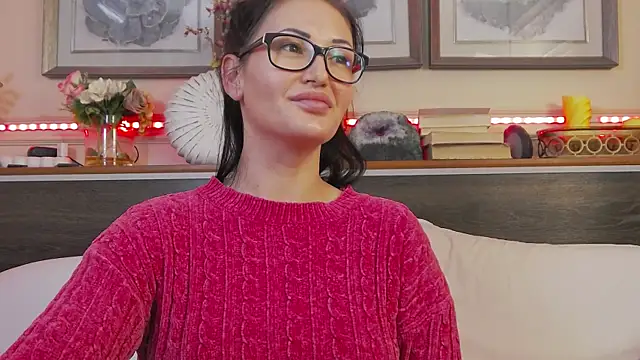 HellenDesire online show from March 2025 04:01:01 AM