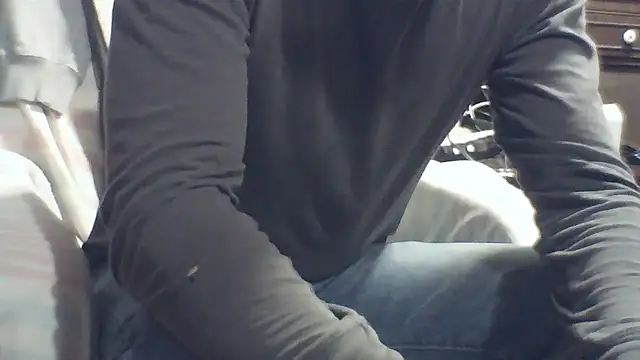 Luv2SuckBWC92 online show from January 2026 04:06:02 AM