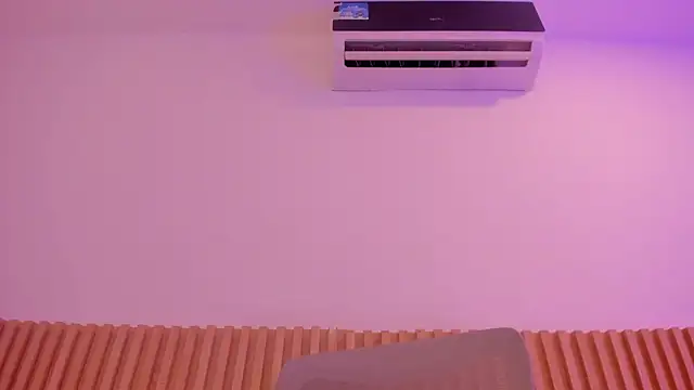OliviaSweett online show from July 2026 08:26:02 PM