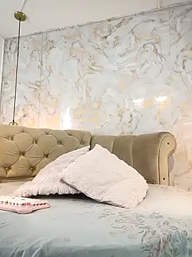 nathaliamiller online show from February 2026 07:21:01 PM