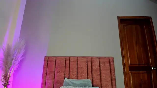 Snapshot of LunaAspen_ chatting on October 2025 05:58:02 PM LunaAspen online show from October 2025 05:58:02 PM