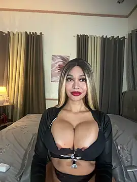 Snapshot of Monstercockgoddessx chatting on May 2026 05:07:02 PM Monstercockgoddessx online show from May 2026 05:07:02 PM