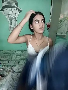 Snapshot of Bigtiti01 chatting on November 2025 07:38:02 PM Bigtiti01 online show from November 2025 07:38:02 PM