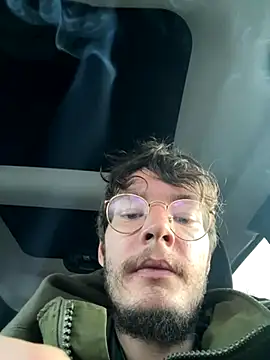 Snapshot of Hungboxer69 chatting on October 2025 12:32:01 AM Hungboxer69 online show from October 2025 12:32:01 AM