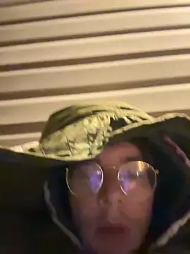 Hungboxer69 online show from November 2025 01:33:02 PM