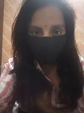 Snapshot of Devi-with-Ram chatting on June 2026 07:33:02 AM Devi-with-Ram online show from June 2026 07:33:02 AM