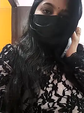 Snapshot of Cute_Avni99 chatting on November 2025 06:13:01 AM Cute Avni99 online show from November 2025 06:13:01 AM