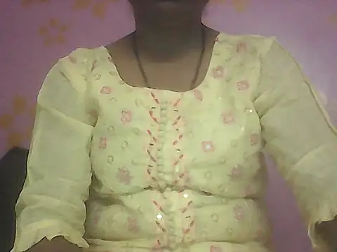 Snapshot of Lovely_bhabhi143 chatting on October 2025 05:26:02 AM Lovely bhabhi143 online show from October 2025 05:26:02 AM