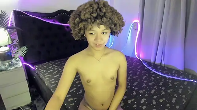 Snapshot of 9INCHESHARDCOCK chatting on November 2025 10:28:01 AM 9INCHESHARDCOCK online show from November 2025 10:28:01 AM