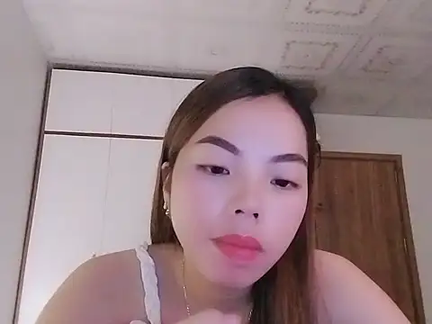 Snapshot of Bree039 chatting on October 2025 09:00:02 AM Bree039 online show from October 2025 09:00:02 AM