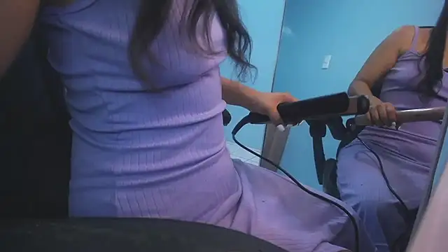 Snapshot of victoria_hernandez_t_ chatting on November 2025 12:59:02 PM victoria hernandez t online show from November 2025 12:59:02 PM