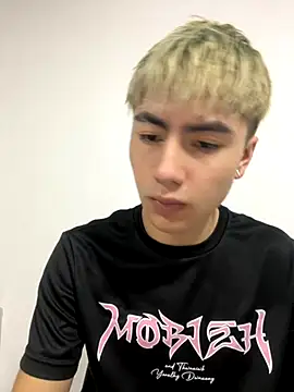 AlexanderCollman online show from December 2025 08:50:02 PM