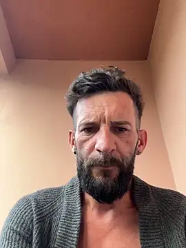 Michel huge online show from September 2025 04:23:01 AM