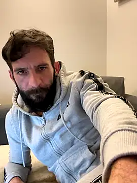 Michel huge online show from October 2025 06:09:01 PM